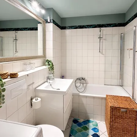 Habitación en casa particular Einzimmerwohnung, Messe-toplage *
